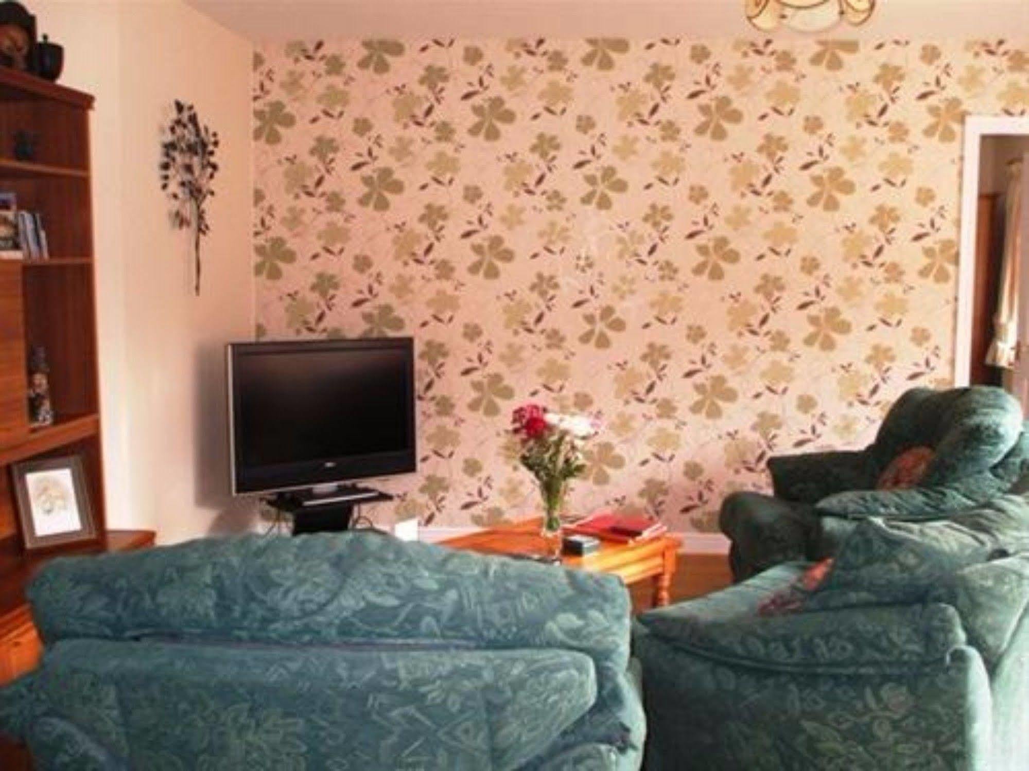 West View Farm Hotel Лаут Екстериор снимка