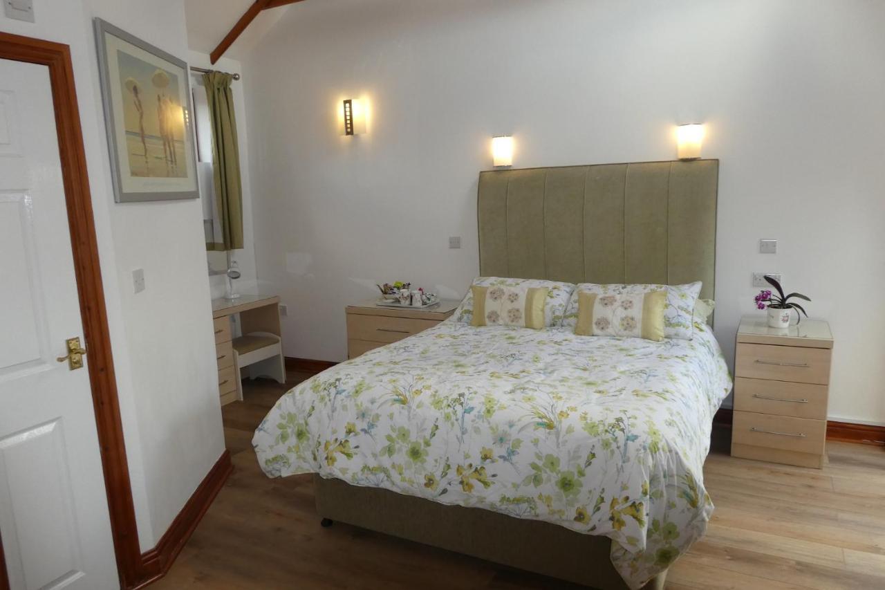 West View Farm Hotel Лаут Екстериор снимка