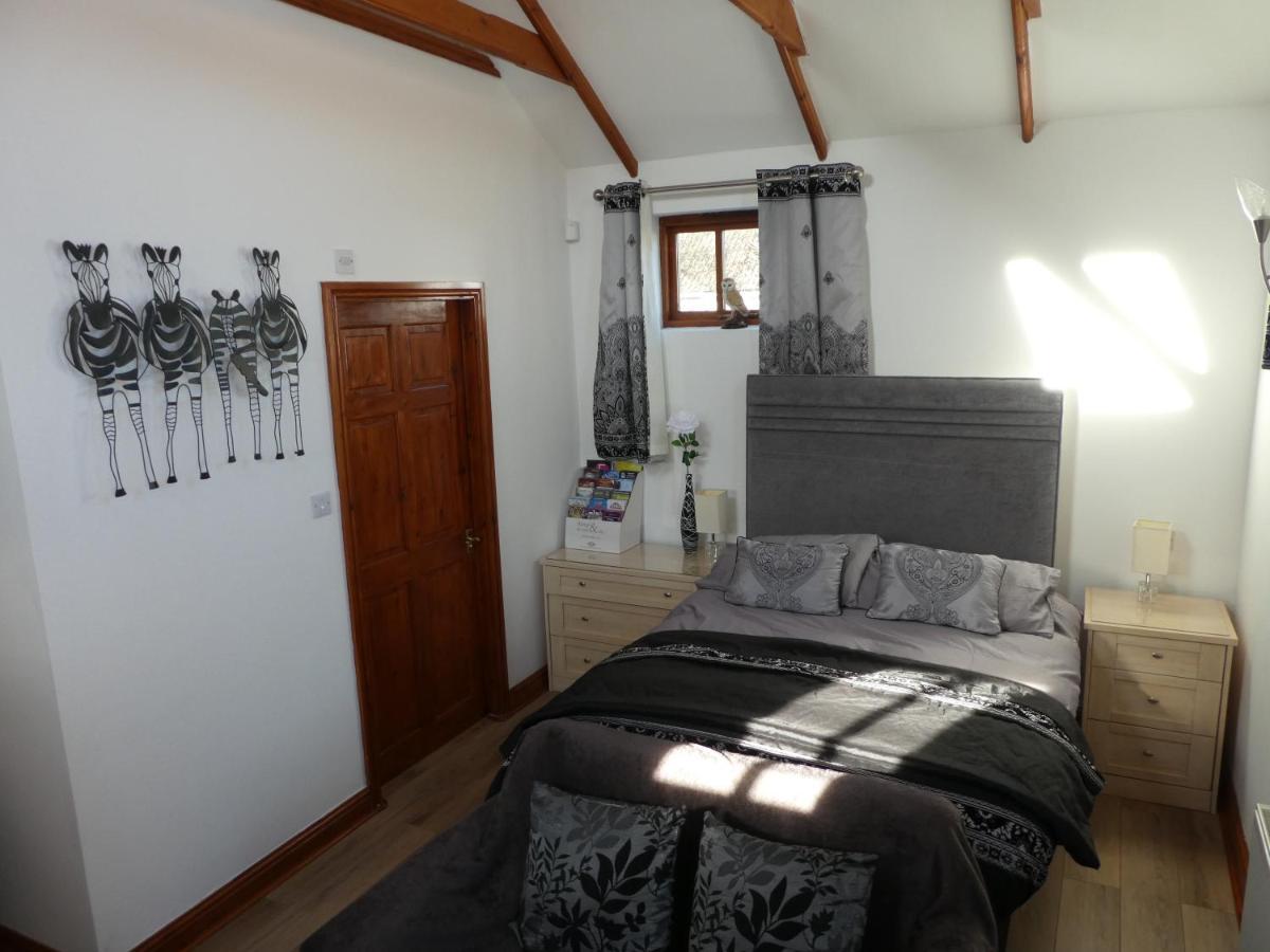West View Farm Hotel Лаут Екстериор снимка